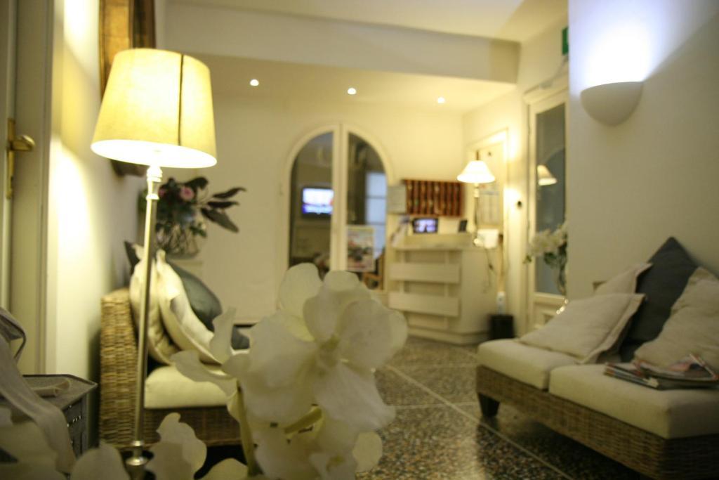 Hotel Gabbiano Alassio Eksteriør billede